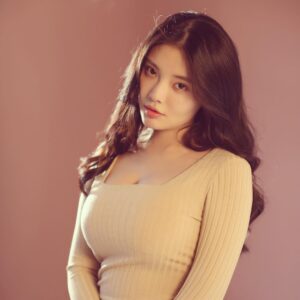 Raquel Xu Instagram - 害怕凶的人……