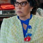 Raquel Garza Instagram - Esperen un momento... Creo que la secretaria Tere no está hablando de lo mismo que habla Mariano 😯🤔 Bueno, solo lo podremos descubrir en #EsNetaEva, este martes al terminar el #NOTI por #LasEstrellas ✨🍿🫣