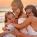 Raquel Meroño Instagram – Cosas que los hijos deberían escuchar a menudo :
1. He cometido un error, lo siento 
2. Está bien que no estemos de acuerdo pero valoro tu honestidad 
3. Me encanta pasar tiempo contigo
4. Estoy agradecida de tenerte en mi vida 
5. Te perdono
6. Veo que lo estás intentando, estoy orgullosa de ti
7. Te voy a querer siempre  pase lo que pase.

🤍🤍 @dani_meroo @martina.merono