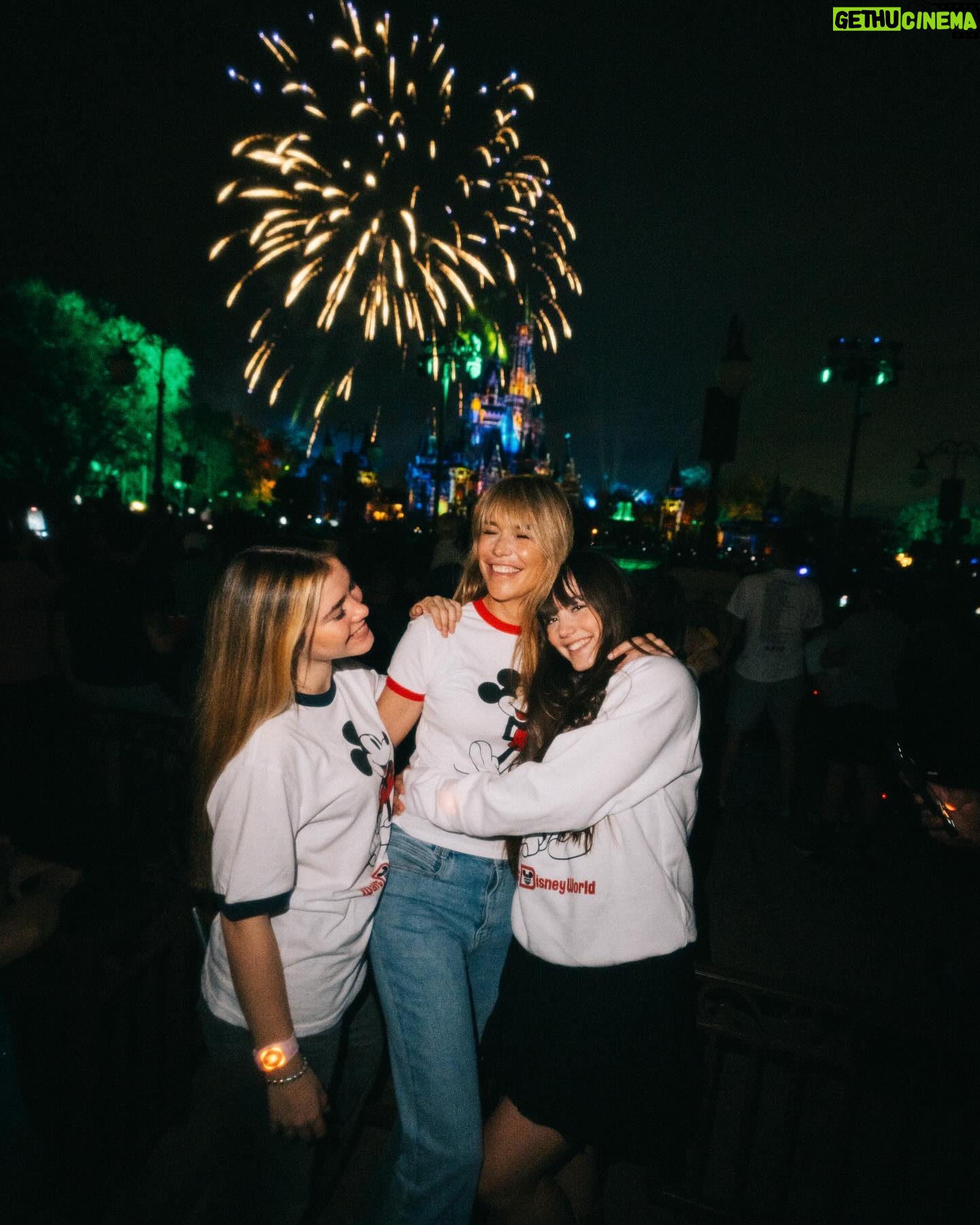 Raquel Meroño - 15.3K Likes - happily ever after ♡
@disneydestinos
#magickingdom