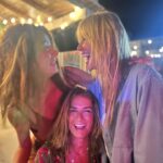 Raquel Meroño Instagram – Volver al sur ..dejarse querer por los amigos que te cuidan y  te recuerdan lo bonito que es recibir apoyo cuando la vida te rompe el corazón…
Gracias ❤️