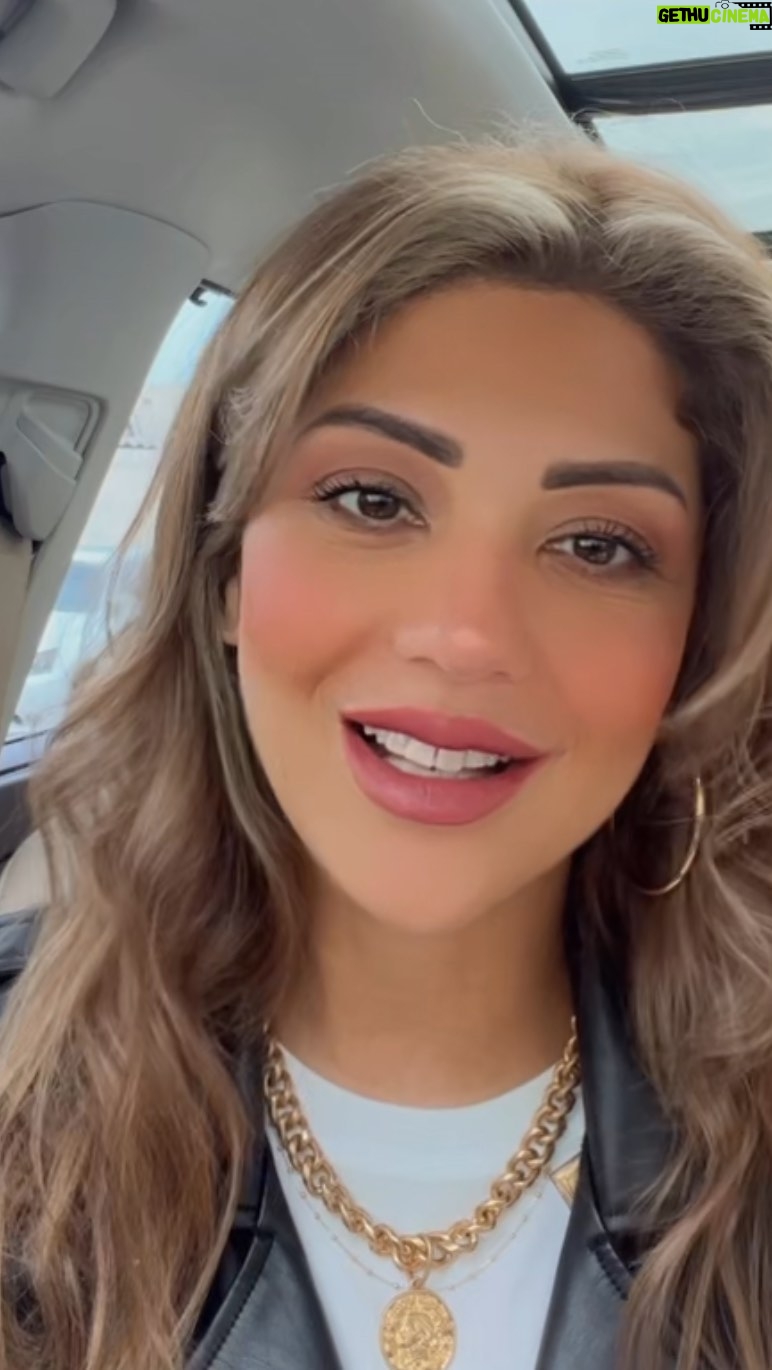 Rasha - 3 Likes - لاتنسون تزورون متجر سفاري للاثاث.. عدهم كل احتياجاتكم من الأثاث لبيت عصري متكامل .
موقعهم في الشارقه ، مويلح