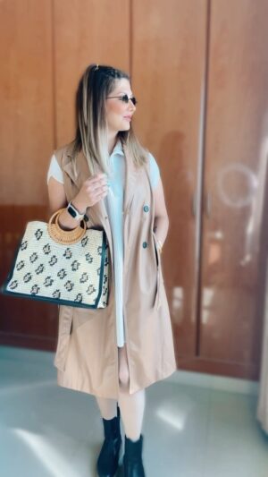 Rasha Instagram - Look of the day ❤️

@zara @zara.outfits @zaradiccion__ @hm @mango @bershka @nextofficial_me 

لوك اليوم بسيط وكاجوال وشيك .. هذا اللوك يره الهذا الوقت الي لاهو صيفي ولاشتوي 😎
سيفوا يمكم حتى ترجعوله من تريدون . 

Like, save, comment and share ❤️❤️

#look #lookoftheday #fashion #fashionstyle #fashionblogger #fashionista #fashionable #explore #explore #exploremore #explorepage #dubai #dubaimall #dubailife #اكسبلور #اكسبلور #دبي #دبي_مول #مشاهير