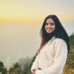Rashmeet Kaur Sethi Instagram - Came to uttrakhand today and thinking about the first time i came here🥰 Thankyou @imabhinavjoshi for introducing this beautiful heaven to me that I absolutely love and to all three of you for treating me like a little princess @piyushk003 @dp_manojbajiya 🙈 For tolerating my tantrums😅 Miss you all, let’s take a trip again soon??🥺😍