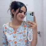 Rashmeet Kaur Sethi Instagram - Nahi jeena yun tere bin🥺❤️ Reviews are appreciated 💛🌻 (Tags, singing, tum todo na, cover, bollywood, coversong, ashking, bela shinde, AR rahman)