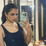 Rashmeet Kaur Sethi Instagram – Being a middle child has it own pros and cons ❤️‍🔥