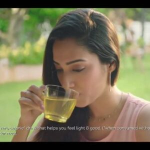 Rashmi Rajput Instagram - Lipton after lunch greentea tvc
.
.
.
#lipton
#liptongreentea 
#liptonindia 
#afterlunch 
#greentea 
#green