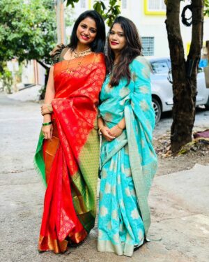 Rashmi Prabhakar Instagram - Draped in Elegance ❤️💃

Here goes my first red saree collection 😍 

And I decided to get it from @vannamstudio
❤️

Should I be wearing more sarees ?