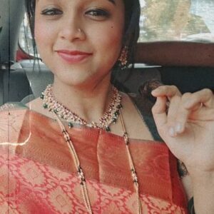 Rashmi Prabhakar Instagram - Aur mane 🤣😁 My beautiful saree abs Jewelry @vannamstudio #joshmeinaaja @joshapp.kannada