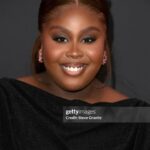 Raven Goodwin Instagram - Lola Premiere last night! Ya'll are going to LOVE #Babina 💜🌸💞 Hair @mollydinero 😭 Make up @marquiswardbeauty 🥹 Earrings @swarovski Hair bow @urbanoutfitters