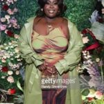 Raven Goodwin Instagram - The process 💁🏾‍♀️ Thank you @syndicalchamber for this amazing dress! @thedivaglam @marquiswardbeauty @cultgaia earrings @vincecamuto shoes @brandonblackwoodnyc bag @prettylittlething coat