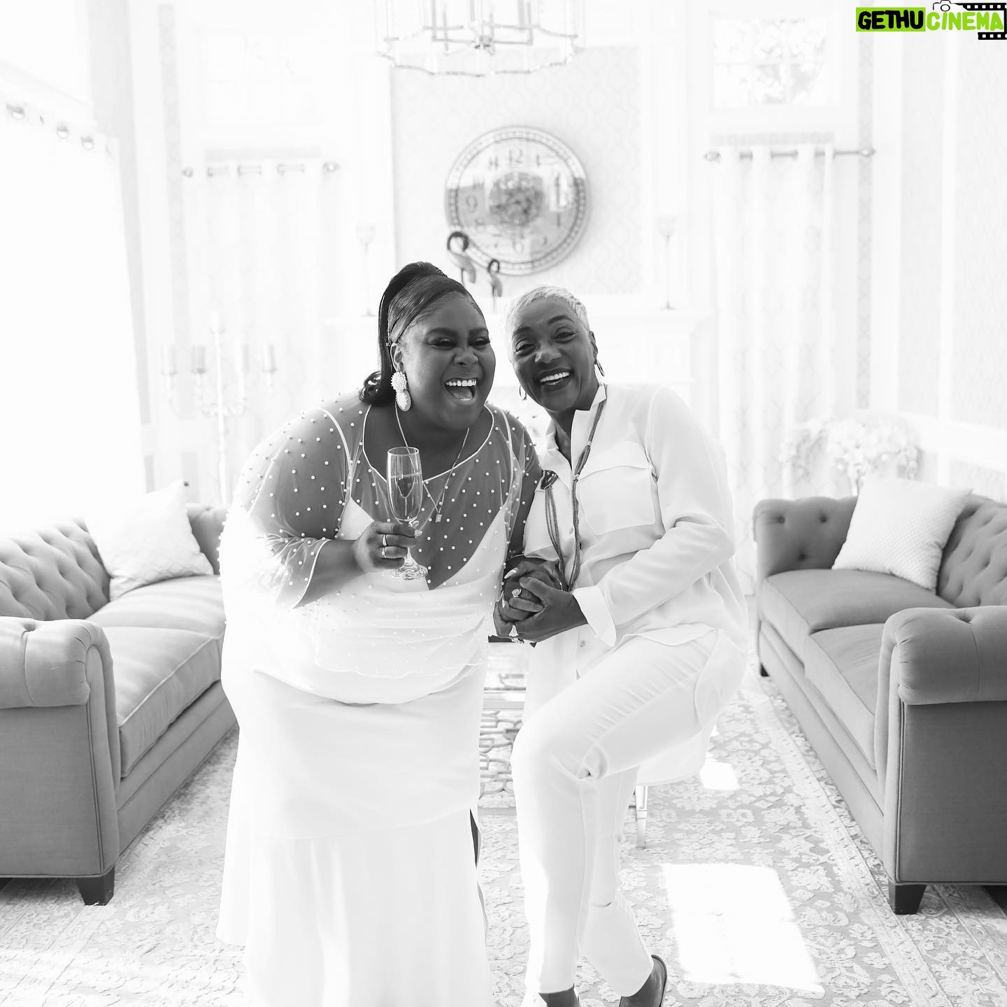 Raven Goodwin Instagram - Happy Mother's Day πΈπΉπ I thank God for motherhood #youonlygetone