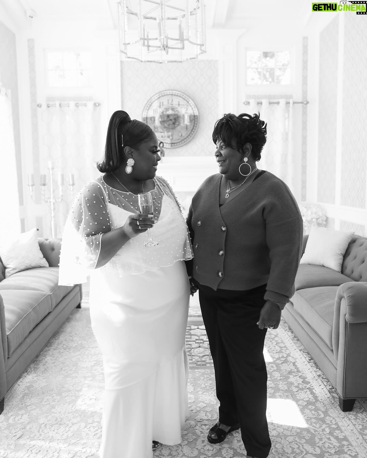 Raven Goodwin - 73.9K Likes - Happy Mother's Day to every mum in the world! Especially the mom's in my life, you all make me a better woman daily. Blessed beyond! Thank you Riley'Rosa for making me a mommy you are one in million & whole TRIP 🤣🌻💜