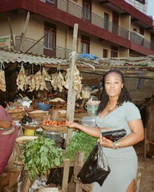 Ray BLK Instagram - Lost files from Nigeria to celebrate Love in all its forms 🤎 I felt so deeply loved and cherished on this trip with my fam and it’s a reminder to always appreciate familial love because it’s second to none. Happy Valentine’s Day to all the lovers 💋
