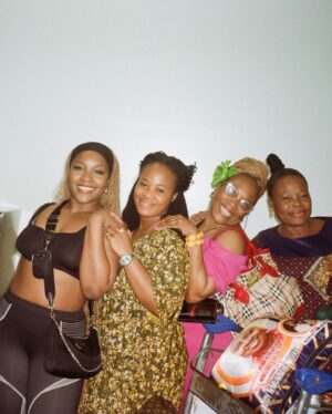 Ray BLK Instagram - Lost files from Nigeria to celebrate Love in all its forms 🤎 I felt so deeply loved and cherished on this trip with my fam and it’s a reminder to always appreciate familial love because it’s second to none. Happy Valentine’s Day to all the lovers 💋