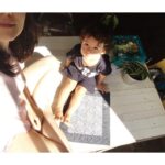 Rayana Carvalho Instagram – Nessa quarentena está rolando de um tudo, até tomar banho de sol em cima da mesa.🧡
