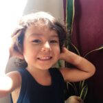 Rayana Carvalho Instagram – O bom dia de hoje foi com ele dizendo que as plantinhas falam e que também dava para sentir o amor delas. Fico cada vez mais impressionada com a sensibilidade dessas crianças iluminadas. Logo pensei… Quando todos nós nos conectarmos com nossas crianças internas, teremos uma existência de puro amor. Eu acredito!❤️✨