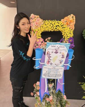 Raychell Instagram - 非常感謝能夠收到這麼多美麗的花！！我太高興了！！💐

#RAS #バンドリ #台北 #謝謝 #bandori #bangdream #RAISEASUILEN #Raychell