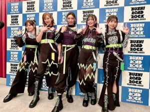 Raychell Instagram - RAISE A SUILEN🎧Asia Tour✈️

距離台北公演還有2天！！！！！

RASアジアツアー、台北公演まであと2日！！！！！

#raiseasuilen #RAS #asiatour #台北 #layer #raychell #chelldren #ちぇるどれん #bangdream #bandori #バンドリ #ガルパ
