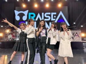 Raychell Instagram - 上海公演第1天，谢谢大家给了我们最棒最强的快乐时光! !
上海的BanG Dreamer们，你们享受到了吗? ?
一想到明天还能再见面，我就感觉到很幸福。
让我们再次聚在一起！
谢谢! !明天见! !

#RAS #上海 #謝謝 #バンドリ　#bangdream #bandori #RAISEASUILEN #Raychell #layer