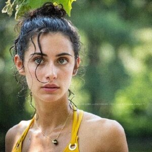 Rébecca Benhamour Instagram - Judith