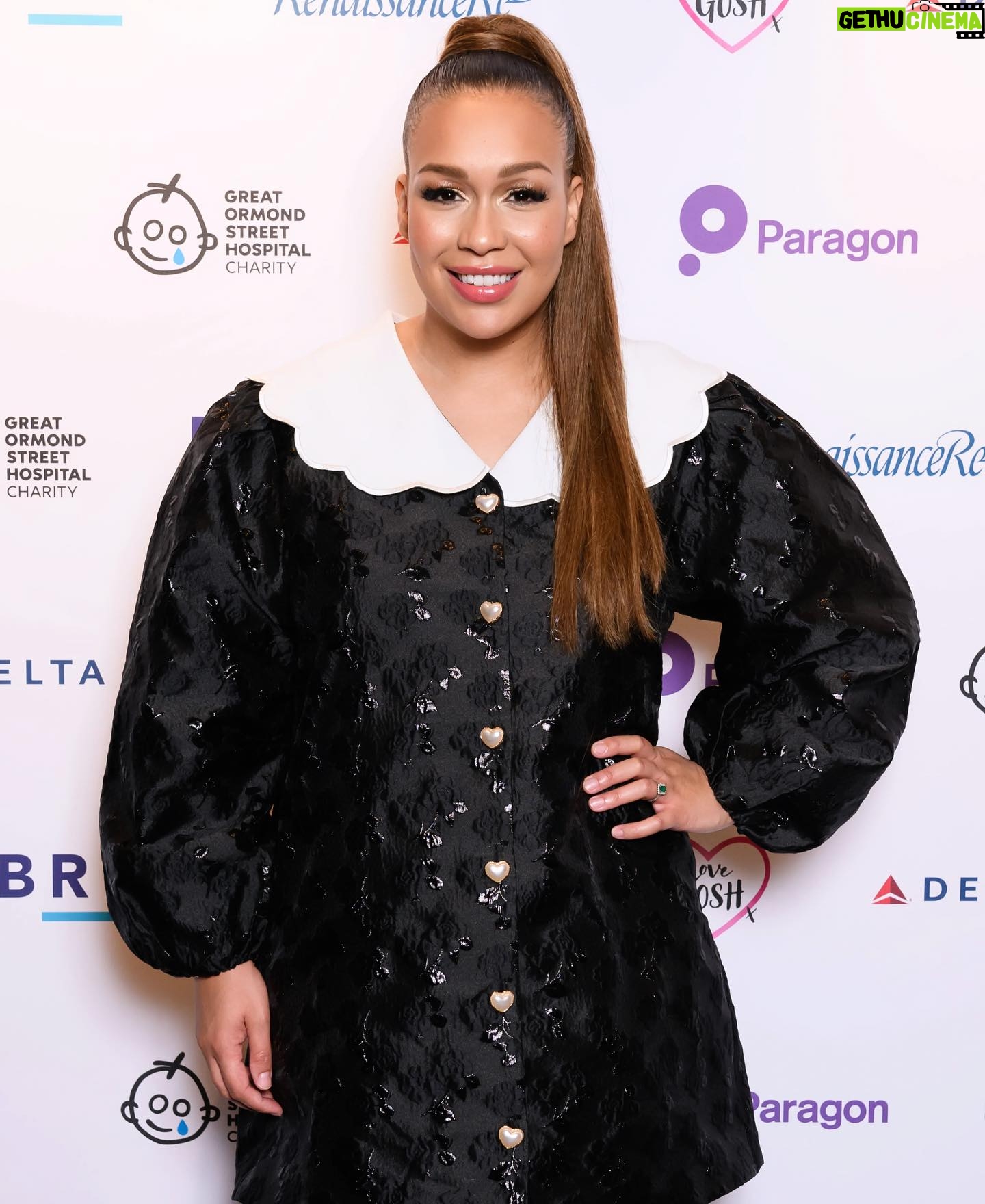 Rebecca Ferguson - 1.2K Likes - Turning lemons into lemonade 🍋