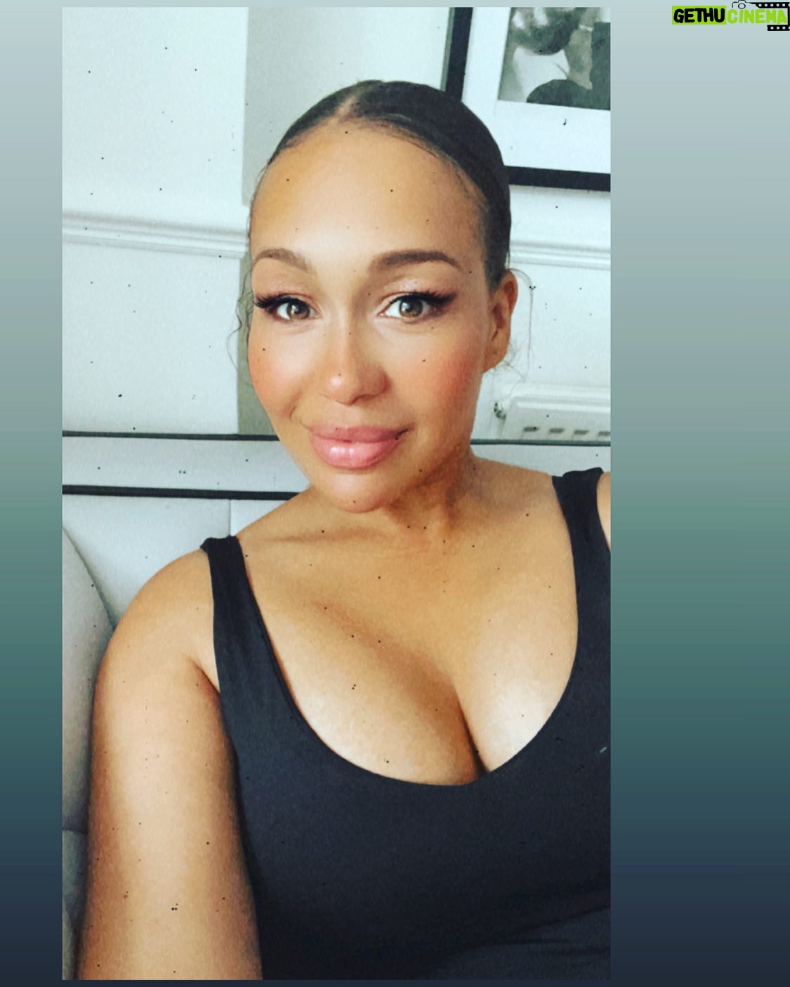Rebecca Ferguson - 2.7K Likes -