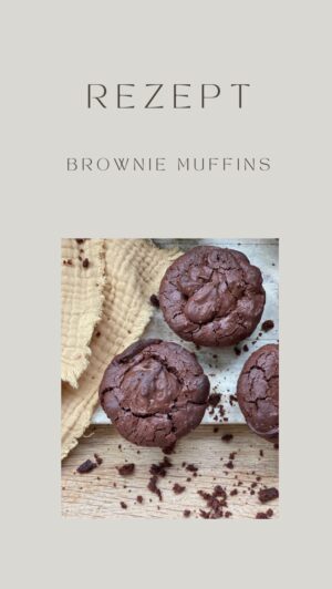 Rebecca Lina Instagram - Brownie-Muffins
—————————
Gesund geht anders- aber lecker 

180g 70% Schokolade und 
150g Butter schmelzen

140-160g brauner Zucker 
2 Eier  cremig aufschlagen 
Schokoladen Butter unterheben 

30g Kakao 
1/2 Tl Backpulver 
75g Mehl 
Sieben und in den Teig geben.
Wenn ihr mögt noch extra Schokostückchen unterheben( habe ich natürlich gemacht ) 
Bei 180 Grad( Umluft) 12 Minuten in den Ofen