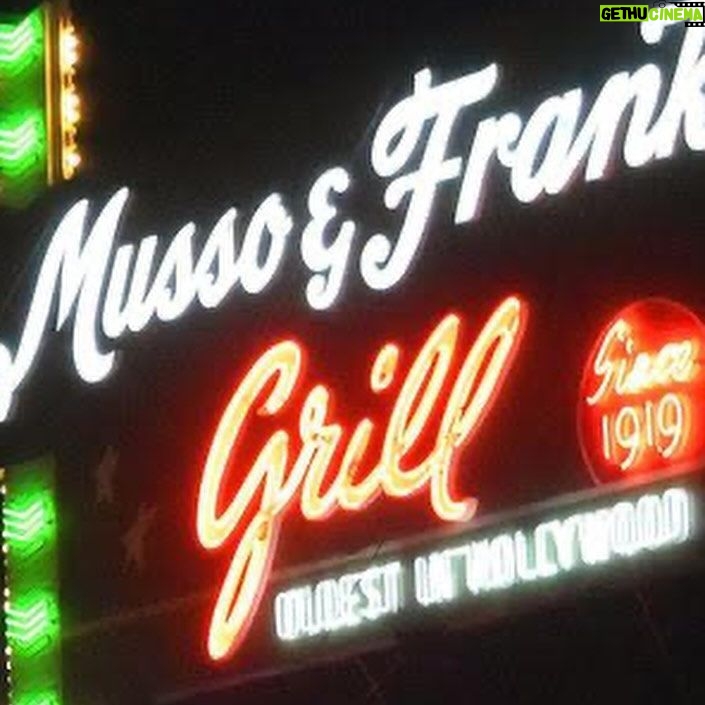 Rebecca Metz - 299 Likes - #onthisday in 2017, #betterthingsfx messed around at @mussoandfrankgrill
#cheesecakeismyjob
