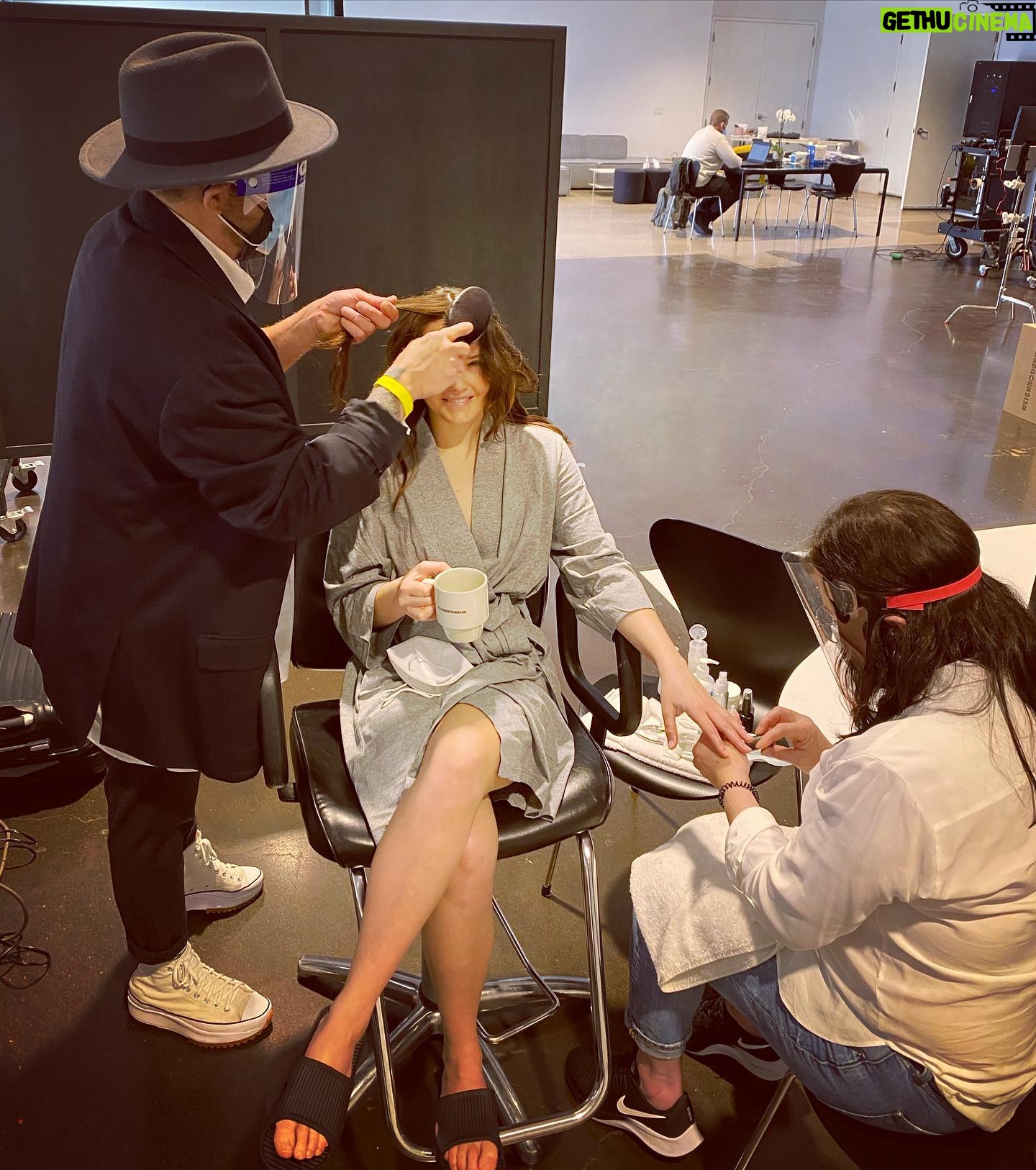 Rebecca Breeds Instagram - BTS Sneaky little shoot. What a dream team! 🖤🖤🖤
