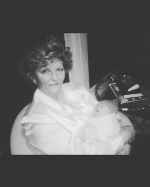 Rebecca Gayheart Instagram - Happy Mother’s Day to my beautiful mamma. Tough as nails but the mom everyone opened up to because she listened and guided us with love ❤️ I love you so much and now I understand you so much better. Thank you mom for ALL that you did and do for me . #mothersday #flonevagayheart #motherlover
