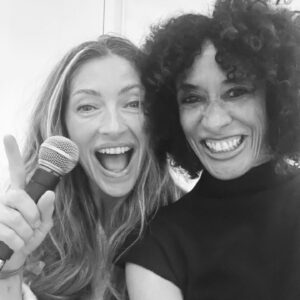 Rebecca Gayheart Instagram - It was such an honor hosting an evening to celebrate my dear friend and author @lauracathcartrobbins new book Stash !  I highly recommend you add it to the top of your summer reading list . Thank you @chefdanielmurphy for the delicious food and scrumptious @pedalchocolates ! Just WOW ! To all my homies who took the time to show up and support, I appreciate you all so very much . #stashbook #womensupportingwomen #grateful
