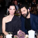 Rebecca Hall Instagram – Thank you for having us @dior
@mariagraziachiuri
#DiorxBrooklynMuseum
#DiorBAB2024
 🖤💋