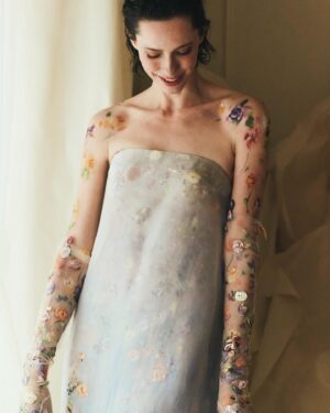 Rebecca Hall Instagram - what a night #metgala THANK YOU Anna @voguemagazine for inviting me and all the miracle workers that brought Ophelia out of the lake and sent her off to the ball…

@daniellefrankelstudio
Photos @sumustecaplioglu 
Makeup @samaddington 
Hair @benskervin 
Body paint @djmitchmoon