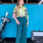 Rebecca Jones Instagram - Unstoppable. Work. Live. Gozar cada segundo. Ser amable, pero de verdad amable, de corazón, en cada gesto del día con los demás y con uno mismo, estoy convencida es el mejor alimento para el cuerpo y alma. Feliz y productivo inicio de semana. So lucky to make a living from what I love🎭 #cabo #DesearConElCuerpoAmarConElAlma #Lucia