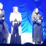 Rebecca Jones Instagram - Qué placer subir a las tablas con este grupo de brillantes, generosas y talentosas mujeres. La experiencia de los últimos días es una de las joyas más preciadas de mi carrera y que llevaré por siempre en mi corazón. Gracias compañeras 💜💜💜💜💜MORIMOS EN LA RAYA 💪🏼 🎭 Y, por supuesto, mil gracias a los públicos de #tijuana #ensenada #durango por sus maravillosos aplausos. Sin ustedes, la magia del teatro no se da. Gracias Toño por invitarnos a la 🎢🤩♥️ @issabelacamil @annaciocchetti @antonioescobar0