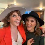 Rebecca Jones Instagram - Ayer fue un día de risas y celebración con amigos muy pero muy queridos, en el cumple de nuestro @bernardonajera excelente director de fotografía y compañero entrañable. Gracias Bernie por este fieston divertido y comida exquisita ♥️ @marcontrerasof @rafaelinclan @marciacoutino @feznoriega