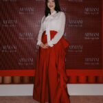 Rebecca Lim Instagram – What a fun night out ❤️🖤❤️

Makeup @shaunleelee @armanibeauty 
Hair @dexterng 
Outfit @carolinaherrera @jihg.21 
Photo @josedanielretrato