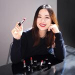 Rebecca Lim Instagram – Always in the mood for 💄💋❤️

The iconic Rouge Dior, now reinvented 💄 — with its undeniable couture and avant-garde character, it continues to dress smiles for every occasion. 
I’m wearing 999 Velvet 💋 

Comes in 35 couture colors (both satin and velvet finishes) and powerful floral care ❤️

Shop the timeless Rouge Dior at all Dior Beauty Boutiques and Counters, or online at https//shop.dior.com.sg ❤️💄

#RougeDior @diorbeauty @dior @diorbeautylovers