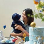Rebecca Lim Instagram – Celebrating our baby’s 100day milestone 🤍 Am so so grateful for all of your well wishes, blessings and love 🤍🫶🏻🤍

I know there was so much love poured out to create these lovely gift boxes! 🥺 Thank you Kor and team TLK 🫶🏻
DM @thelimskitchen to enquire for your special occasion! 😊

Also, big hugs to team @lelianchew @theatelier.co for designing these beautiful boxes! 

My goodness, HOW TIME FLIES 🥺🤍