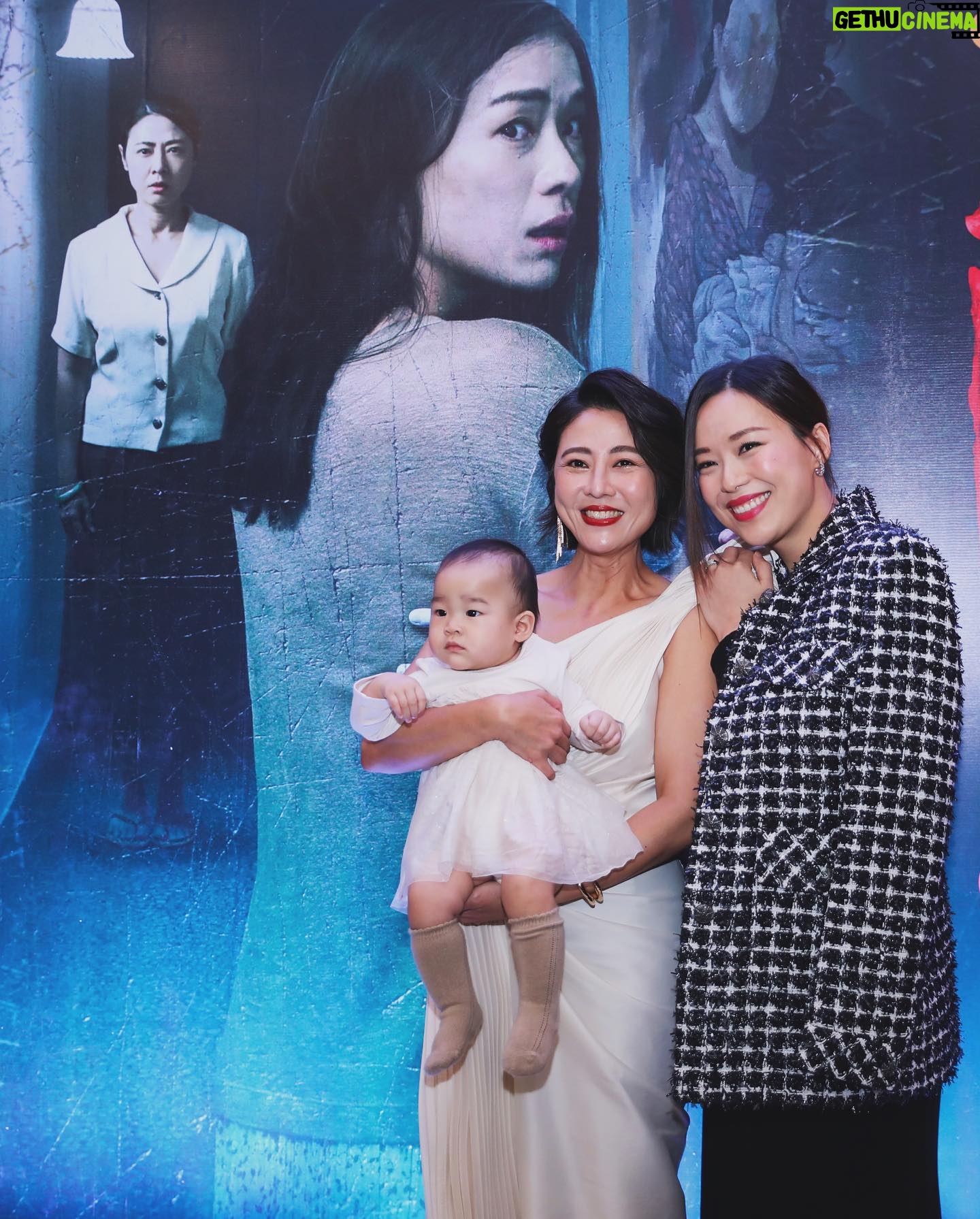 Rebecca Lim Instagram - 《陪月》Malaysia gala premiere was so much fun and left me feeling all warm and fuzzy with all your love 🤍🫶🏻🤍 谢谢马来西亚的朋友们 🫶🏻 See you all at the Singapore gala premiere this evening 🤍😊#ConfinementTheMovie