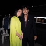 Rebecca Lim Instagram – I’ll admit I was feeling nervous while getting ready for TV’s biggest night just 2.5 months after giving birth. But I am grateful to my team for helping me feel my best despite my insecurities. As they say, no matter how you feel, dress up, show up, and never give up 🤍 It’s good to be back 🫶🏻💪🏻🫶🏻

Makeup @shaunleelee 
Hair @dexterng 
Stylist @samonggg 
Gown @gucci 
Timepiece @longines
Jewellery @bulgari 
Photographer @josedanielretrato