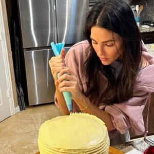 Rebekah Graf Instagram - January was pretty cozy, pretty delicious