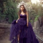 Reem Ahmed Instagram - فوتوشوت مختلف وجديد زي ماوعدتكم ولسه كمان في مفاجآت باكتر من لوك منتظرة رايكم ❤️ Photoshoot credit Photography by amazing @kareem_osman Makeup artist @youmnaelshafeiy_makeupartist Photoshoot stylist & PR @merooabouzeid Production House @le_horus_agency_ Designer @mimosa.eg Hairstyle by @curledbym Jewelery by @idar_jewellery Agency @kiwizdgt Retouch by @md_.4production : : #photoshoots #acting #egyptianactress #comingback #actinggoals #nostaligia #egyptianactress #مصر #لبنان #دبي #الخليج #الفن #الفن_العربي #ريم_أحمد #هدي_بنت_ونيس#art#artistsoninstagram #arabart #arabartists #إعلام#صحافة#تليفزيون #الإمارات #السعودية #ونيس #يوميات_ونيس #هدي_بنت_ونيس_كبرت#oldisgold