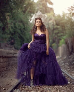 Reem Ahmed Instagram - فوتوشوت مختلف وجديد زي ماوعدتكم ولسه كمان في مفاجآت باكتر من لوك 
منتظرة رايكم ❤️

Photoshoot credit

Photography by amazing @kareem_osman 
Makeup artist @youmnaelshafeiy_makeupartist 
Photoshoot stylist & PR @merooabouzeid 
Production House @le_horus_agency_ 
Designer @mimosa.eg 
Hairstyle by @curledbym 
Jewelery by @idar_jewellery 
Agency @kiwizdgt 
Retouch by @md_.4production 
:
:
#photoshoots #acting #egyptianactress  #comingback #actinggoals #nostaligia #egyptianactress #مصر #لبنان #دبي #الخليج #الفن #الفن_العربي #ريم_أحمد #هدي_بنت_ونيس#art#artistsoninstagram #arabart #arabartists #إعلام#صحافة#تليفزيون #الإمارات #السعودية #ونيس #يوميات_ونيس #هدي_بنت_ونيس_كبرت#oldisgold