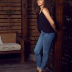 Reem Ahmed Instagram - 🌼 I don’t know where I’m going, but I’m on my way😉 Photoshoot credit Photography @kareem_osman Makeup artist @youmnaelshafeiy_makeupartist Art direction & stylist @merooabouzeid Production House @le_horus_agency_ Hairstyle by @curledbym Jewelery by @annelsabanjewelry Location @kiwizdgt agency Retouch by @md_.4production : : #morning #morningvibes #photoshoots #acting #egyptianactress #comingback #actinggoals #nostaligia #egyptianactress #مصر #لبنان #دبي #الخليج #الفن #الفن_العربي #ريم_أحمد #هدي_بنت_ونيس#art#artistsoninstagram #arabart #arabartists #إعلام#صحافة#تليفزيون #الإمارات #السعودية #ونيس #يوميات_ونيس #هدي_بنت_ونيس_كبرت #ريم_أحمد