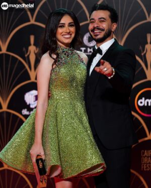 Reem Ahmed Instagram - @cairodramafestival  @taha_khalifaofficial #fashiondesigner @fatmanasrcouture #makeupartist @aya_elsheriff #hairstylist @yasmi.nelsherif #stylist @heba.tantawi_official  #cairodramafestival #2022 #redcarpet #husbandandwife #actress #dress #amazing