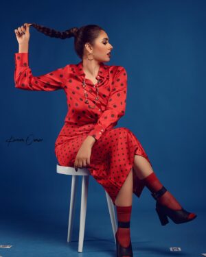 Reem Ahmed Instagram - You in the mood for some red?🍒

Photography @kareem_osman 
MUA @youmnaelshafeiy_makeupartist 
Stylist @merooabouzeid 
Production Agency @le_horus_agency_ 
Hairstylist @madoo9501 
Jewelry @idar_jewellery 
Studio @leostudio___
Retouch @md_.4production 
.
.
.
#photoshoots #acting #egyptianactress  #comingback #actinggoals #nostaligia #egyptianactress #مصر #لبنان #دبي #الخليج #الفن #الفن_العربي #ريم_أحمد #هدي_بنت_ونيس#art#artistsoninstagram #arabart #arabartists #إعلام#صحافة#تليفزيون #الإمارات #السعودية #ونيس #يوميات_ونيس #هدي_بنت_ونيس_كبرت#oldisgold#مسلسلات #مسرح #فنون