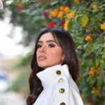Reem Ahmed Instagram - Buttons suit available now in 4 colours black / white / Caffè/ grey @perleboutique Size : m/ l / xl For order dm 📩 . . With star ✨️ : @reem_ahmedofficial Makup artist : @aya_elsheriff Hairdresser : @yasmi.nelsherif Vediography : @fatma_mohamed_videographer Photography : @ahmed_halim_photography Owners : @tantawi.heba : @emanabdlbadiaa : @mennaasa3ed Studio : @lacaraeg . . #perleboutique #whitesuit #blacksuit #readytowear