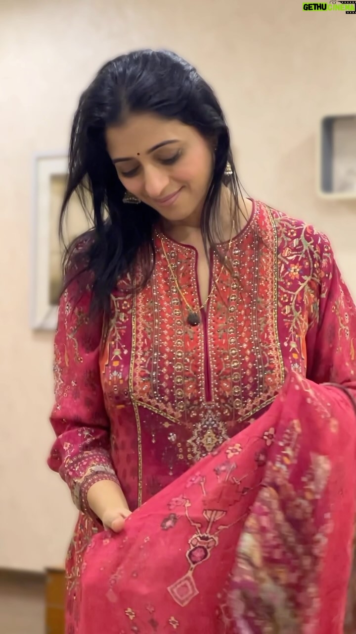 Reena Kapoor - 2.4K Likes -